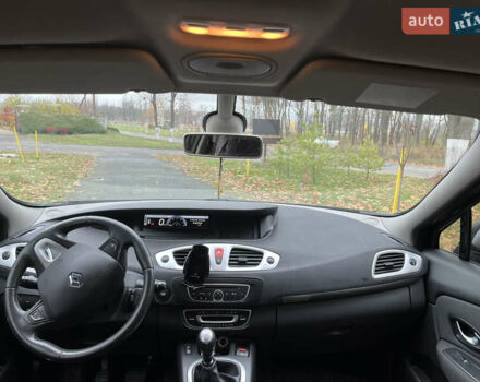 Черный Рено Сценик, объемом двигателя 1.87 л и пробегом 300 тыс. км за 6500 $, фото 8 на Automoto.ua