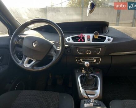 Чорний Рено Сценік, об'ємом двигуна 1.4 л та пробігом 250 тис. км за 6500 $, фото 5 на Automoto.ua