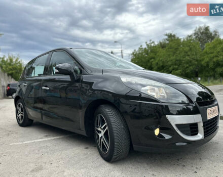 Черный Рено Сценик, объемом двигателя 1.6 л и пробегом 248 тыс. км за 6250 $, фото 2 на Automoto.ua