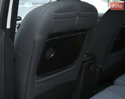 Чорний Рено Сценік, об'ємом двигуна 1.6 л та пробігом 206 тис. км за 6999 $, фото 28 на Automoto.ua
