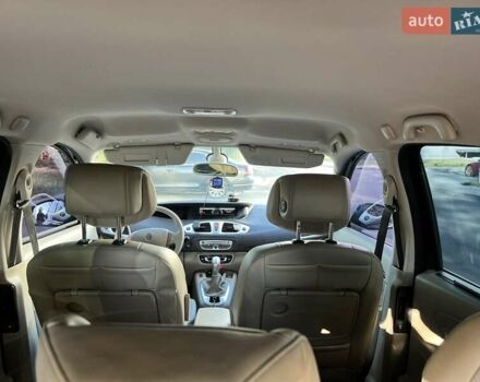 Рено Сценик 2009 в Виннице на Automoto.ua Черный Рено Сценик, объемом двигателя 2 л и пробегом 187 тыс. км за 7999 $, фото 12 на Automoto.ua