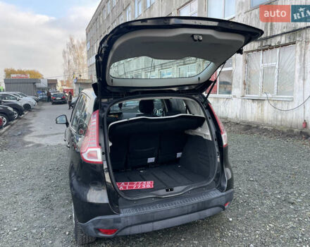 Черный Рено Сценик, объемом двигателя 1.5 л и пробегом 149 тыс. км за 8800 $, фото 13 на Automoto.ua