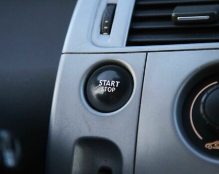 Рено Сценик 2009 в Харькове на Automoto.ua Черный Рено Сценик, объемом двигателя 1.5 л и пробегом 211 тыс. км за 5950 $, фото 18 на Automoto.ua