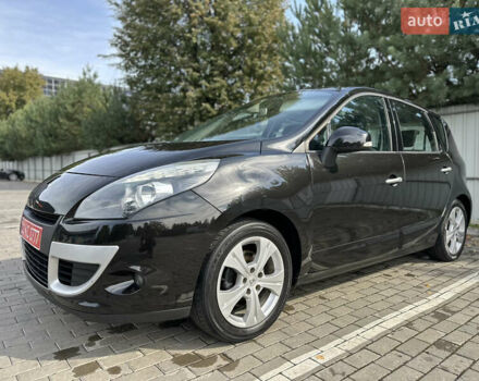 Чорний Рено Сценік, об'ємом двигуна 1.6 л та пробігом 248 тис. км за 6100 $, фото 4 на Automoto.ua