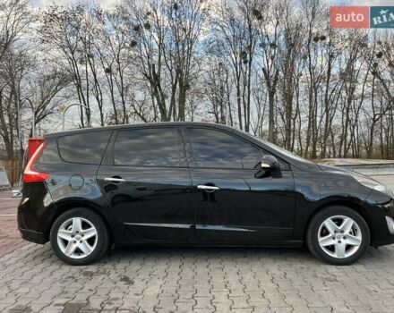 Чорний Рено Сценік, об'ємом двигуна 2 л та пробігом 180 тис. км за 7800 $, фото 2 на Automoto.ua