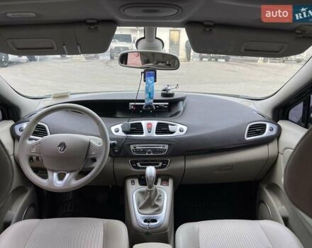 Чорний Рено Сценік, об'ємом двигуна 2 л та пробігом 180 тис. км за 7800 $, фото 12 на Automoto.ua