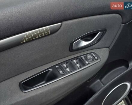 Черный Рено Сценик, объемом двигателя 1.4 л и пробегом 161 тыс. км за 5999 $, фото 27 на Automoto.ua