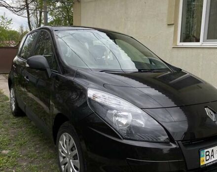Чорний Рено Сценік, об'ємом двигуна 1.6 л та пробігом 110 тис. км за 6400 $, фото 9 на Automoto.ua