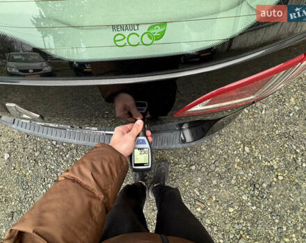 Черный Рено Сценик, объемом двигателя 1.5 л и пробегом 149 тыс. км за 8800 $, фото 82 на Automoto.ua