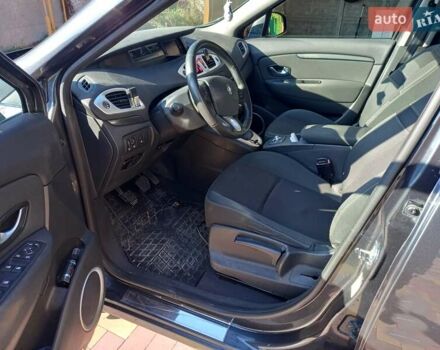 Чорний Рено Сценік, об'ємом двигуна 1.4 л та пробігом 250 тис. км за 6500 $, фото 6 на Automoto.ua