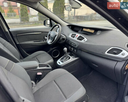 Чорний Рено Сценік, об'ємом двигуна 1.46 л та пробігом 247 тис. км за 6499 $, фото 12 на Automoto.ua