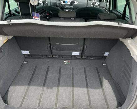 Черный Рено Сценик, объемом двигателя 1.46 л и пробегом 260 тыс. км за 6400 $, фото 15 на Automoto.ua