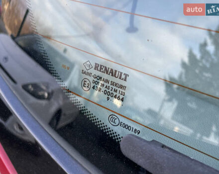 Черный Рено Сценик, объемом двигателя 1.5 л и пробегом 149 тыс. км за 8800 $, фото 71 на Automoto.ua