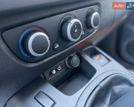 Черный Рено Сценик, объемом двигателя 1.5 л и пробегом 149 тыс. км за 8800 $, фото 41 на Automoto.ua