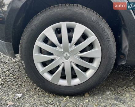 Черный Рено Сценик, объемом двигателя 1.5 л и пробегом 149 тыс. км за 8800 $, фото 61 на Automoto.ua