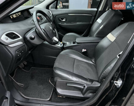 Чорний Рено Сценік, об'ємом двигуна 1.5 л та пробігом 232 тис. км за 6500 $, фото 6 на Automoto.ua