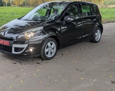 Рено Сценик 2010 в Ровно на Automoto.ua Черный Рено Сценик, объемом двигателя 1.6 л и пробегом 231 тыс. км за 7500 $, фото 10 на Automoto.ua