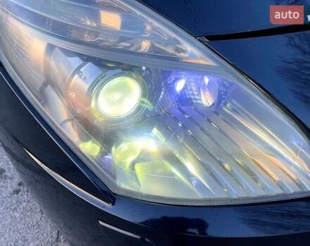 Рено Сценик 2010 в Ровно на Automoto.ua Черный Рено Сценик, объемом двигателя 1.9 л и пробегом 230 тыс. км за 7300 $, фото 3 на Automoto.ua