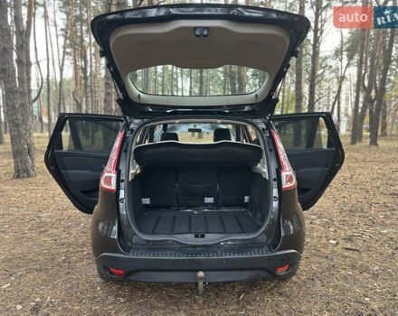 Черный Рено Сценик, объемом двигателя 1.5 л и пробегом 161 тыс. км за 7100 $, фото 13 на Automoto.ua