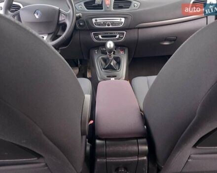 Рено Сценик 2010 в Дубно на Automoto.ua Черный Рено Сценик, объемом двигателя 1.5 л и пробегом 220 тыс. км за 6950 $, фото 33 на Automoto.ua