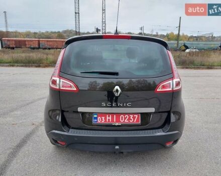 Рено Сценик 2010 в Мерефа на Automoto.ua Черный Рено Сценик, объемом двигателя 1.6 л и пробегом 189 тыс. км за 8100 $, фото 9 на Automoto.ua