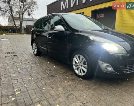 Черный Рено Сценик, объемом двигателя 1.4 л и пробегом 233 тыс. км за 7300 $, фото 2 на Automoto.ua