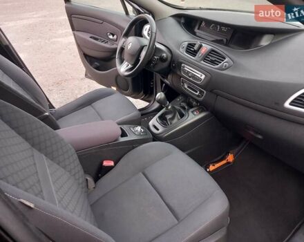 Рено Сценик 2010 в Дубно на Automoto.ua Черный Рено Сценик, объемом двигателя 1.5 л и пробегом 220 тыс. км за 6950 $, фото 41 на Automoto.ua