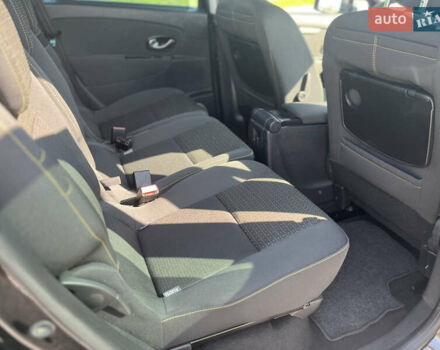 Черный Рено Сценик, объемом двигателя 1.6 л и пробегом 150 тыс. км за 6850 $, фото 32 на Automoto.ua