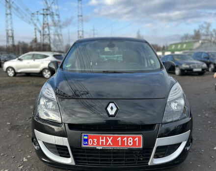 Черный Рено Сценик, объемом двигателя 2 л и пробегом 165 тыс. км за 8300 $, фото 3 на Automoto.ua