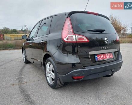 Рено Сценик 2010 в Мерефа на Automoto.ua Черный Рено Сценик, объемом двигателя 1.6 л и пробегом 189 тыс. км за 8100 $, фото 8 на Automoto.ua