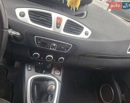 Черный Рено Сценик, объемом двигателя 1.5 л и пробегом 238 тыс. км за 6500 $, фото 6 на Automoto.ua