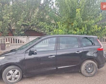 Черный Рено Сценик, объемом двигателя 1.46 л и пробегом 300 тыс. км за 7200 $, фото 6 на Automoto.ua