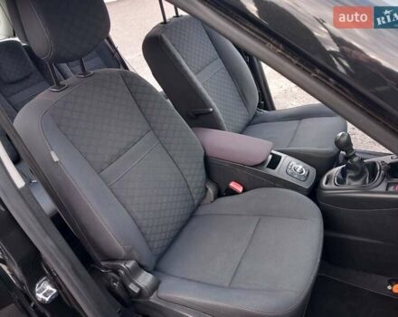 Рено Сценик 2010 в Дубно на Automoto.ua Черный Рено Сценик, объемом двигателя 1.5 л и пробегом 220 тыс. км за 6950 $, фото 40 на Automoto.ua