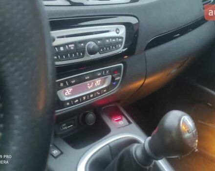 Черный Рено Сценик, объемом двигателя 1.5 л и пробегом 265 тыс. км за 7300 $, фото 17 на Automoto.ua