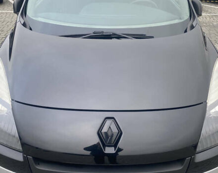 Черный Рено Сценик, объемом двигателя 1.9 л и пробегом 240 тыс. км за 6900 $, фото 2 на Automoto.ua