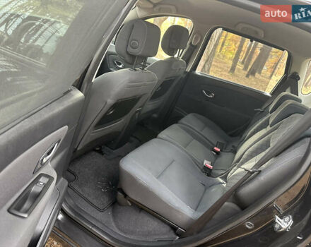Черный Рено Сценик, объемом двигателя 1.5 л и пробегом 161 тыс. км за 7100 $, фото 29 на Automoto.ua