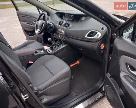 Рено Сценик 2010 в Дубно на Automoto.ua Черный Рено Сценик, объемом двигателя 1.5 л и пробегом 220 тыс. км за 6950 $, фото 26 на Automoto.ua