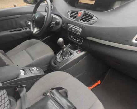 Черный Рено Сценик, объемом двигателя 1.6 л и пробегом 205 тыс. км за 7200 $, фото 14 на Automoto.ua