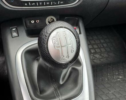 Черный Рено Сценик, объемом двигателя 1.5 л и пробегом 285 тыс. км за 6900 $, фото 7 на Automoto.ua