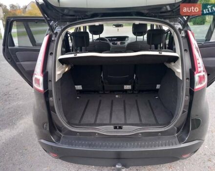 Рено Сценик 2010 в Дубно на Automoto.ua Черный Рено Сценик, объемом двигателя 1.5 л и пробегом 220 тыс. км за 6950 $, фото 46 на Automoto.ua