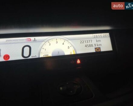 Черный Рено Сценик, объемом двигателя 1.5 л и пробегом 221 тыс. км за 7800 $, фото 12 на Automoto.ua