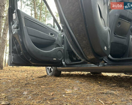 Черный Рено Сценик, объемом двигателя 1.5 л и пробегом 161 тыс. км за 7100 $, фото 15 на Automoto.ua