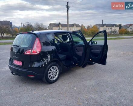 Рено Сценик 2010 в Дубно на Automoto.ua Черный Рено Сценик, объемом двигателя 1.5 л и пробегом 220 тыс. км за 6950 $, фото 85 на Automoto.ua
