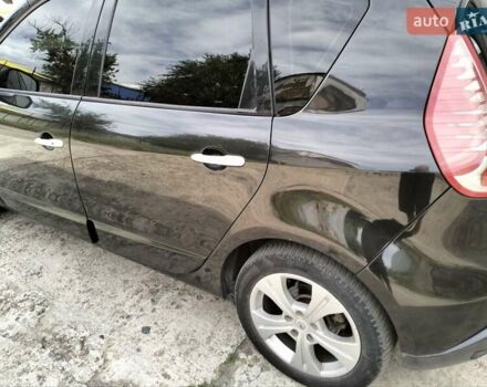 Черный Рено Сценик, объемом двигателя 1.5 л и пробегом 260 тыс. км за 8000 $, фото 4 на Automoto.ua