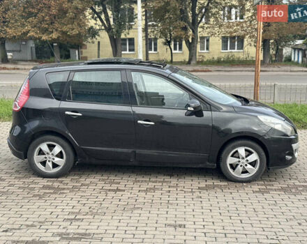 Черный Рено Сценик, объемом двигателя 1.6 л и пробегом 235 тыс. км за 6150 $, фото 10 на Automoto.ua