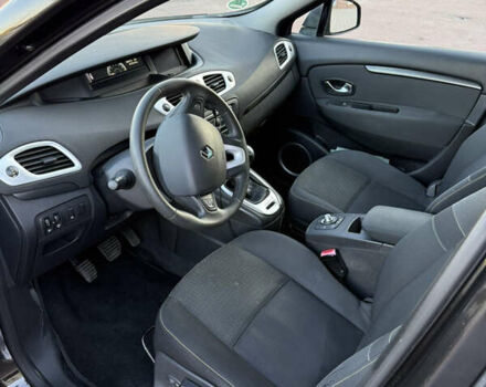 Черный Рено Сценик, объемом двигателя 1.6 л и пробегом 167 тыс. км за 7500 $, фото 9 на Automoto.ua