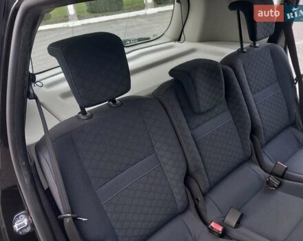 Рено Сценик 2010 в Дубно на Automoto.ua Черный Рено Сценик, объемом двигателя 1.5 л и пробегом 220 тыс. км за 6950 $, фото 45 на Automoto.ua