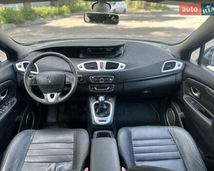 Черный Рено Сценик, объемом двигателя 1.6 л и пробегом 157 тыс. км за 8100 $, фото 34 на Automoto.ua