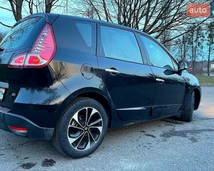 Рено Сценик 2010 в Ровно на Automoto.ua Черный Рено Сценик, объемом двигателя 1.9 л и пробегом 230 тыс. км за 7300 $, фото 7 на Automoto.ua