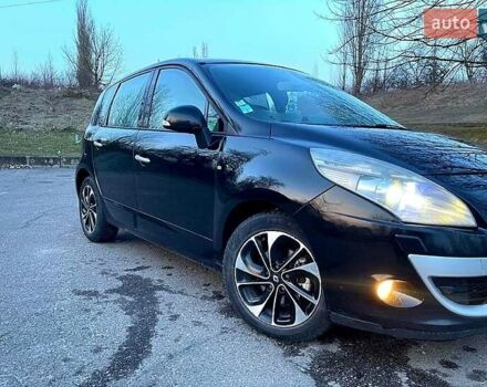 Рено Сценик 2010 в Ровно на Automoto.ua Черный Рено Сценик, объемом двигателя 1.9 л и пробегом 230 тыс. км за 7300 $, фото 1 на Automoto.ua